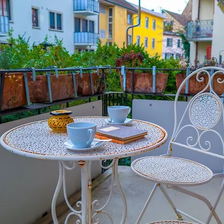 Relaxing Balcony 10min To Main Station In Old Town Zurich