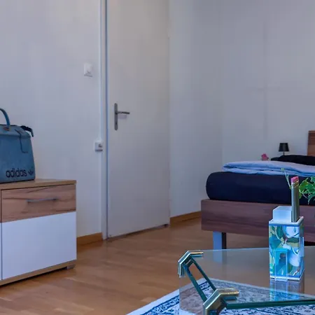 Relaxing Balcony 10min To Main Station In Old Town